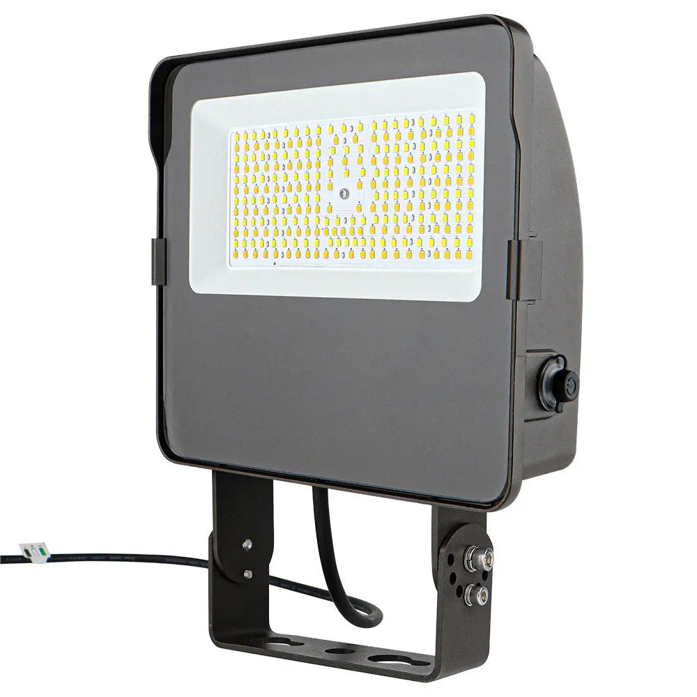 108W/90W/63W - 17,200 lumens - 5000K/4000K/3000K - 120-277V - 320W Equal